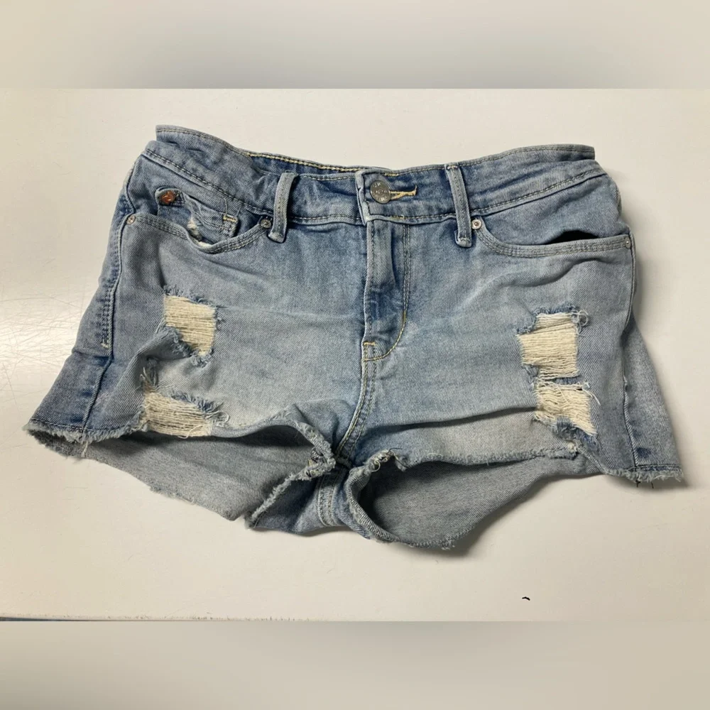 Denizen w26 shortie shorts light wash - Picture 4 of 8